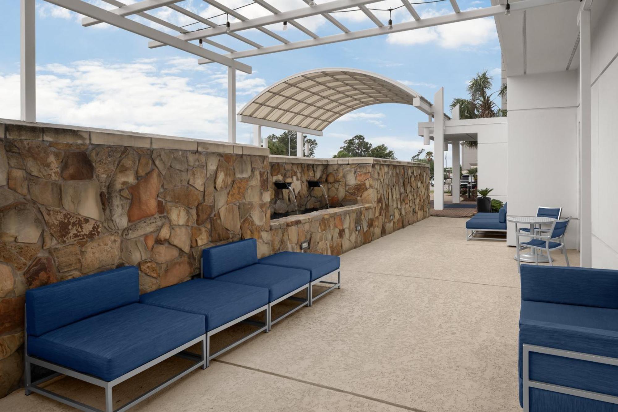 Springhill Suites Houston Intercontinental Airport Exterior photo